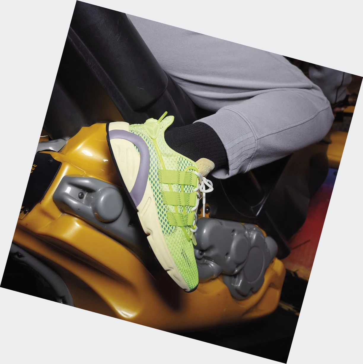 Originálne Topánky Adidas LXCON Panske Zelene | 415SKKMLYZP